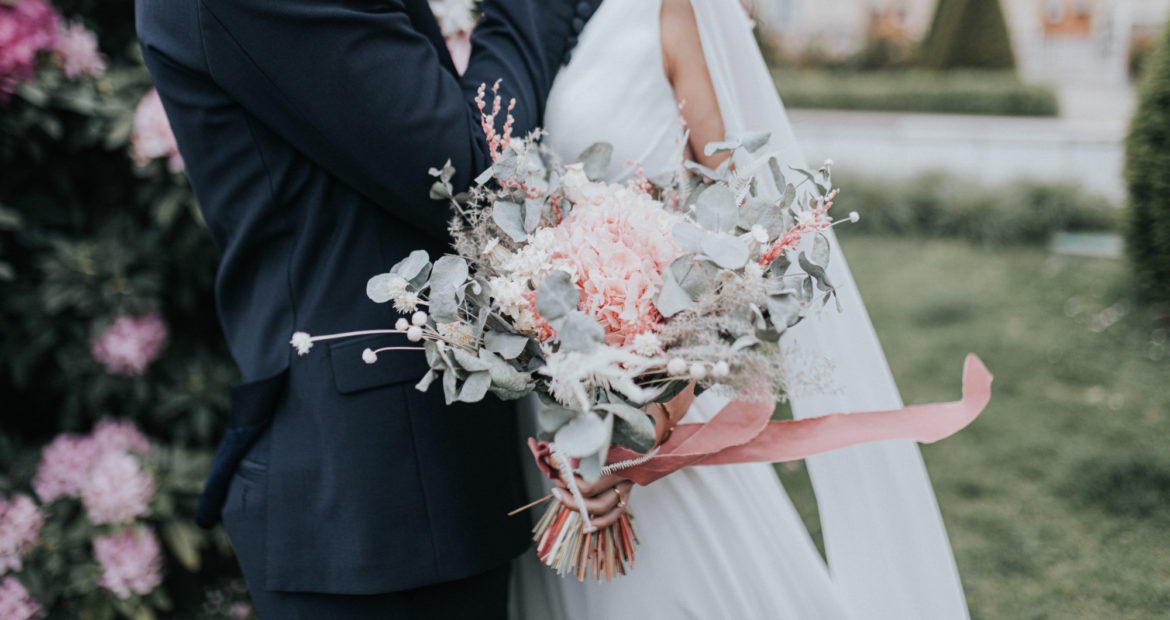 bouquet de mariée, fleurs séchées, fleurs stabilisées, bride to be, mariage paris, fleuriste mariage