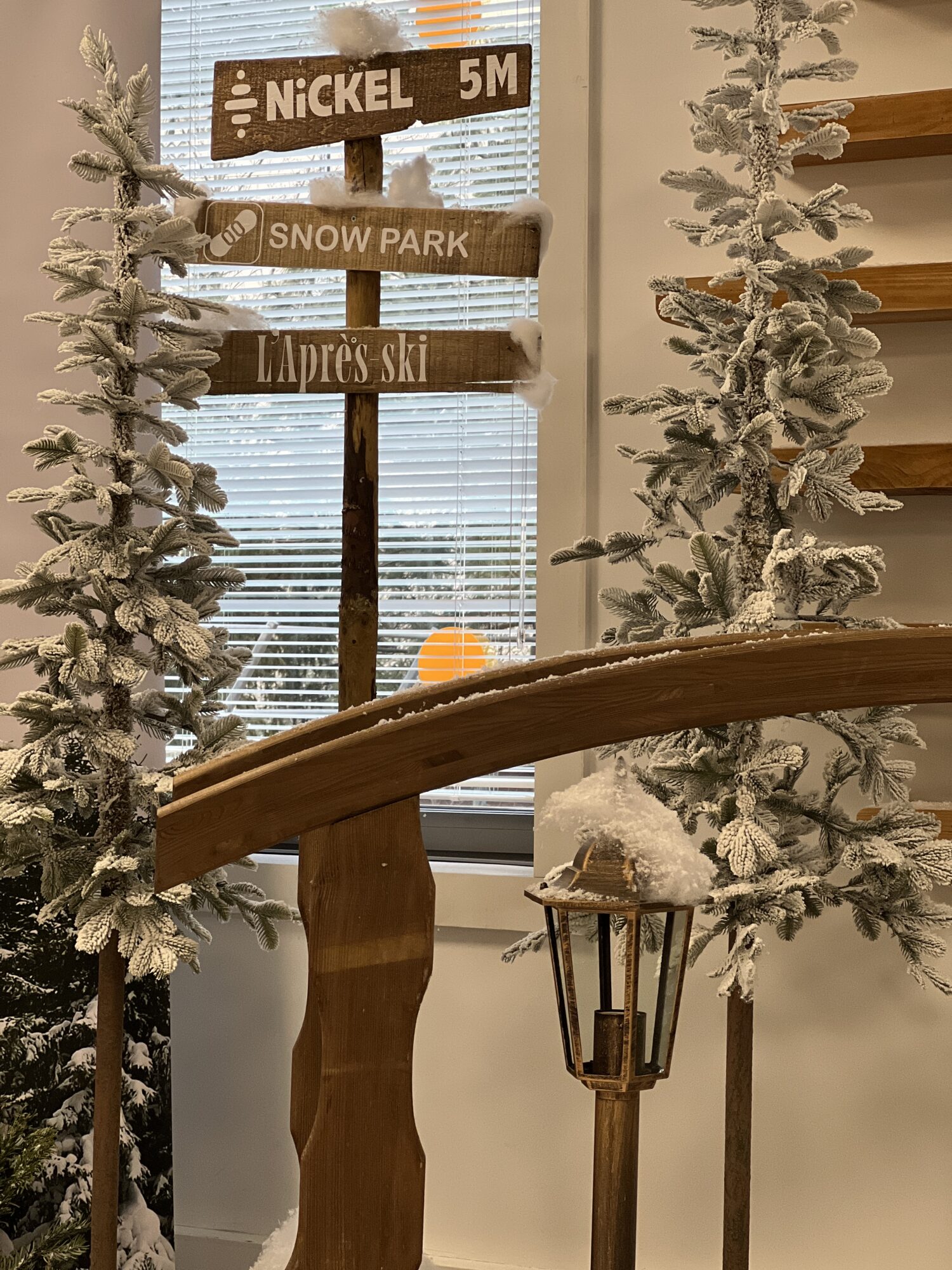 décoration, noël, montagne, décoration ambiance bureau