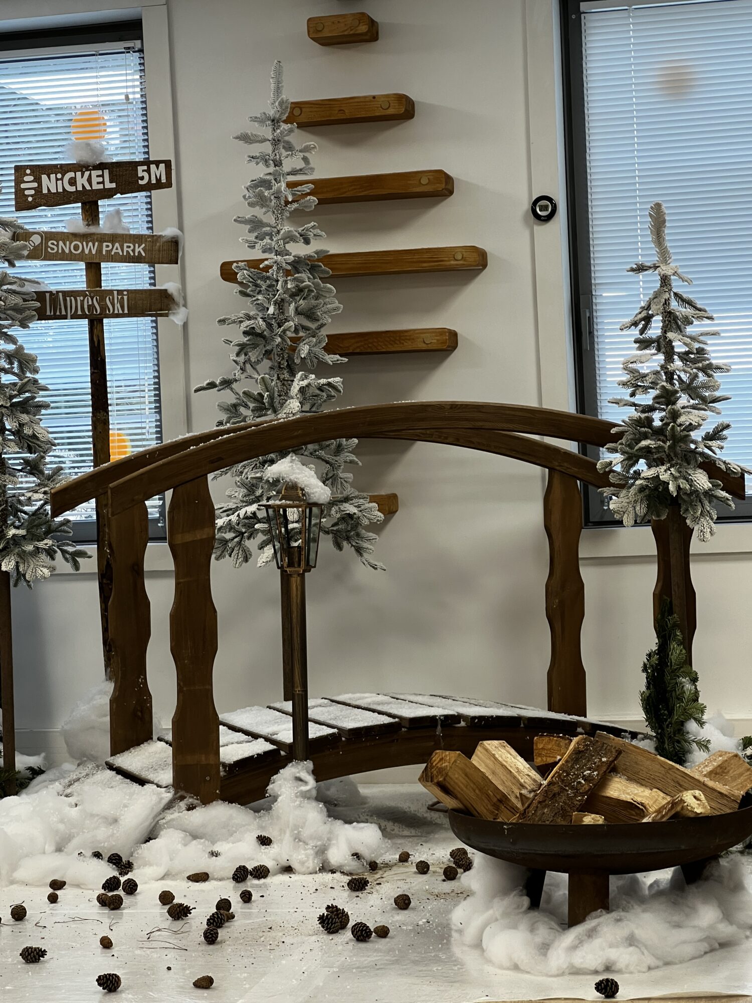 décoration hiver entreprise, décoration corporate, décoration ile de France, décoration bureau paris