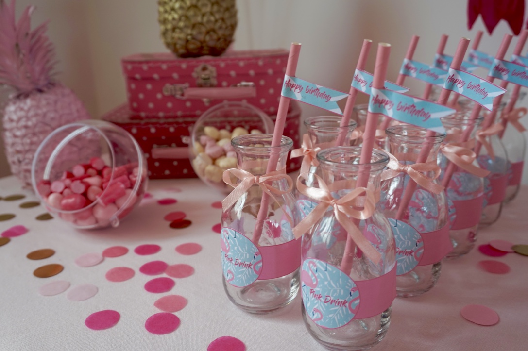 Papeterie, Paris, graphisme, anniversaire enfant, décoratrice, kids, event designer, faire part