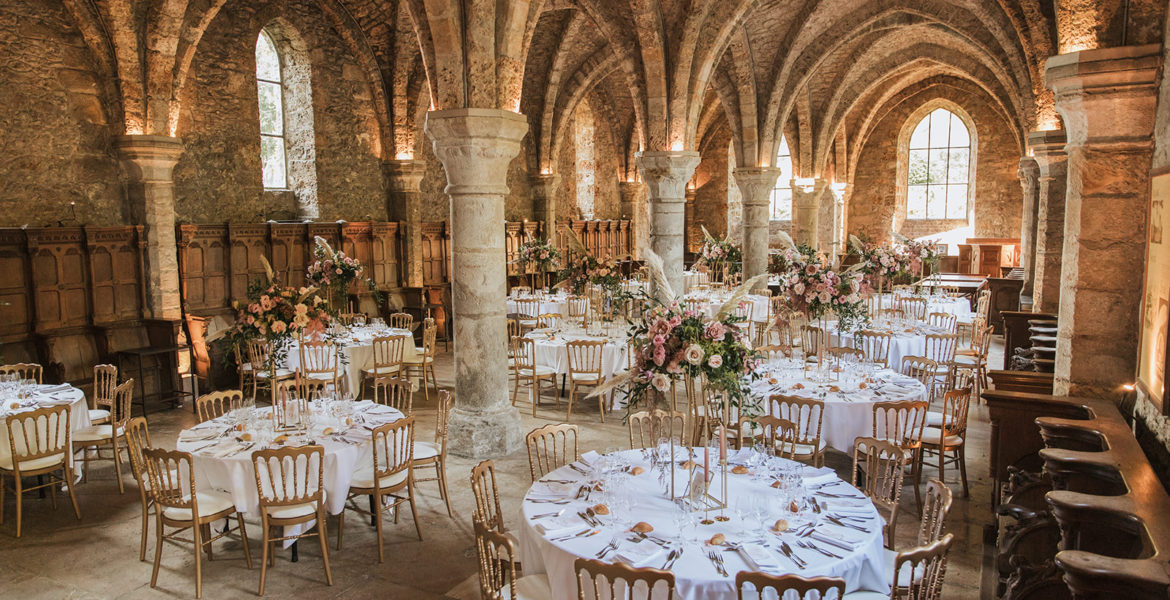 Un mariage raffiné à l’abbaye des Vaux de Cernay