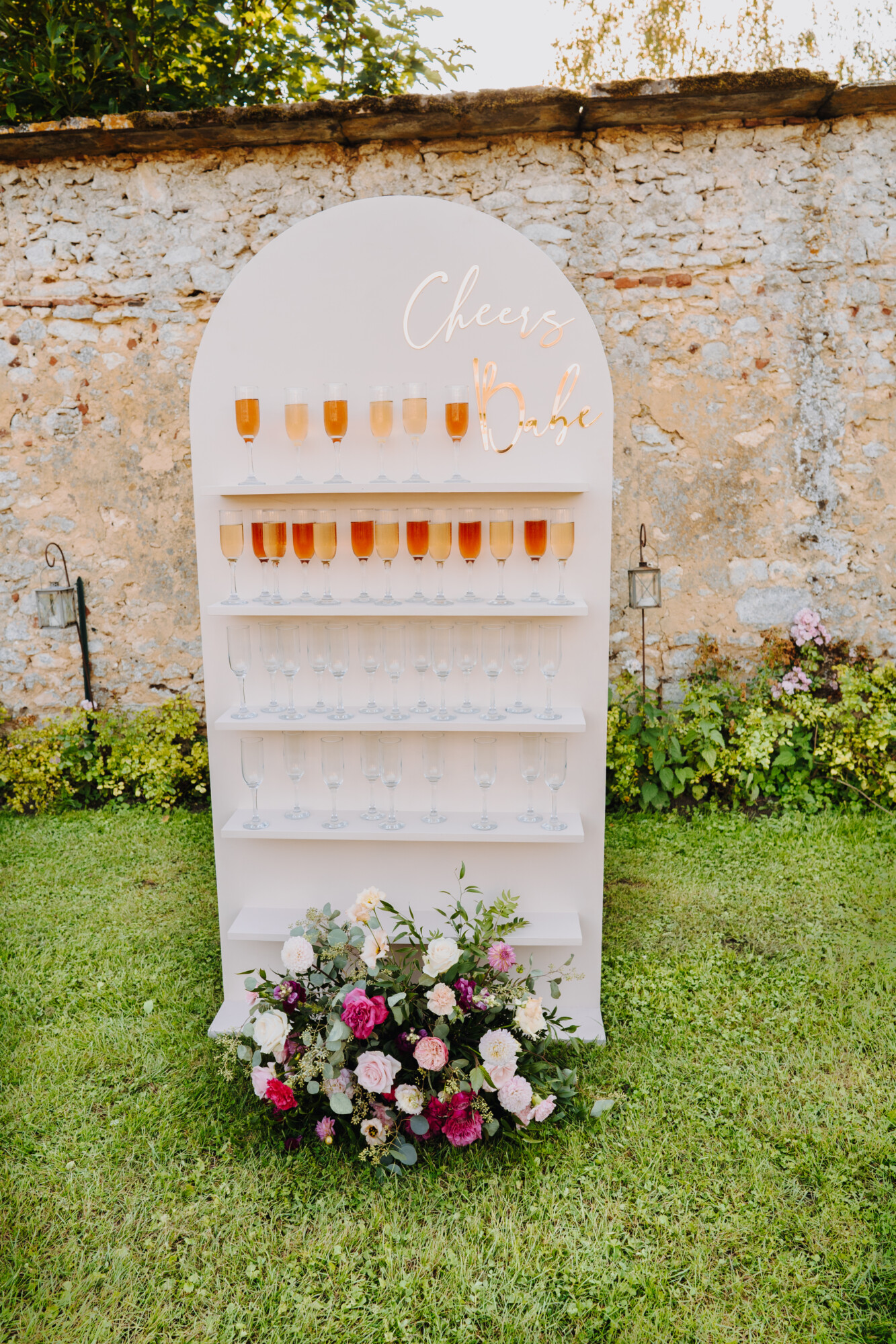 Mur à champagne, wedding designer, floral designer, fleuriste mariage, décoratrice mariage, mariage rose, crazy in love
